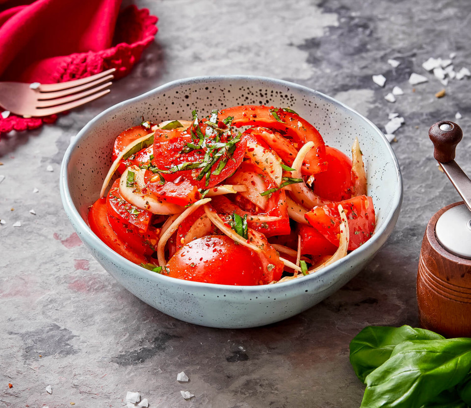 Tomato salad with basil